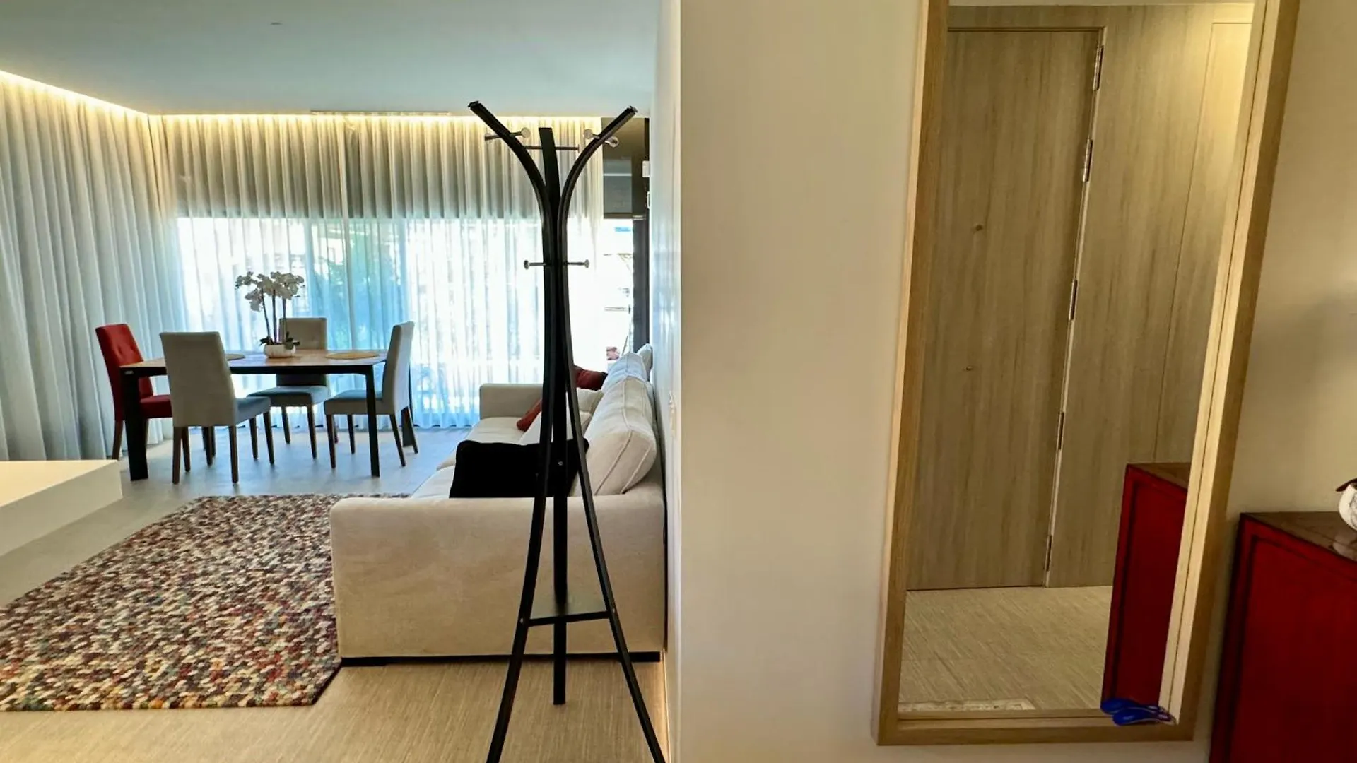 Modern Holiday Apartments Марбелья