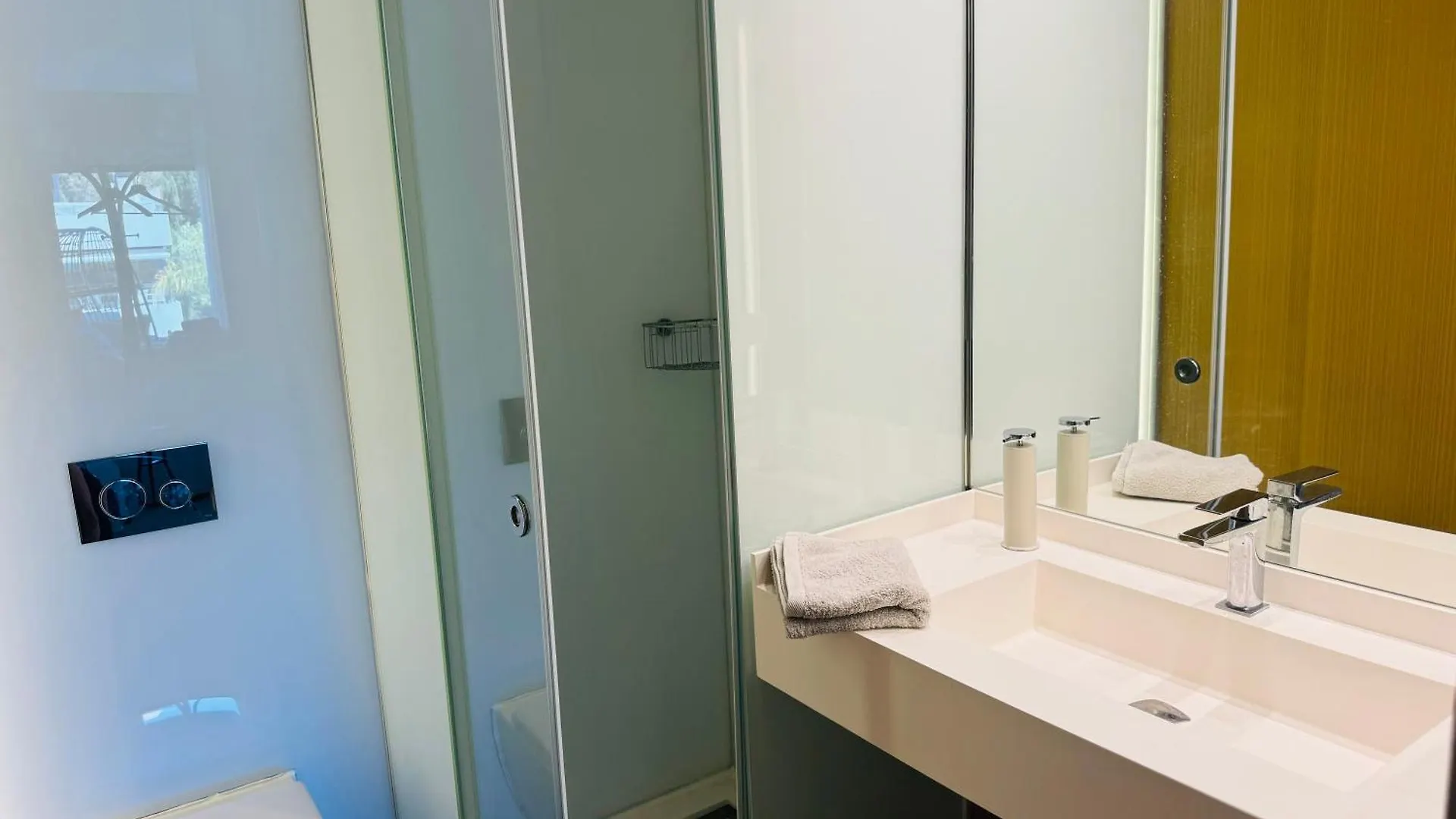 Modern Holiday Apartments Марбелья