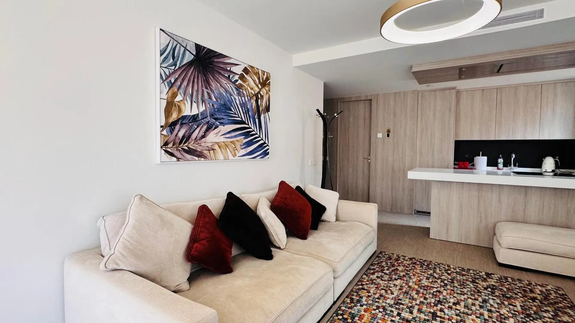 Modern Holiday Apartments Марбелья Испания